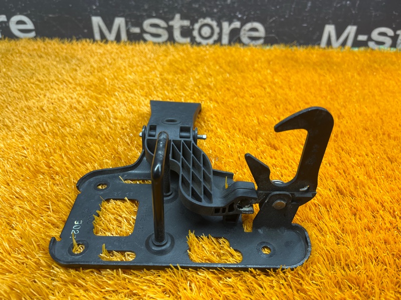 замок капота, 1500 рублей, Красноярск