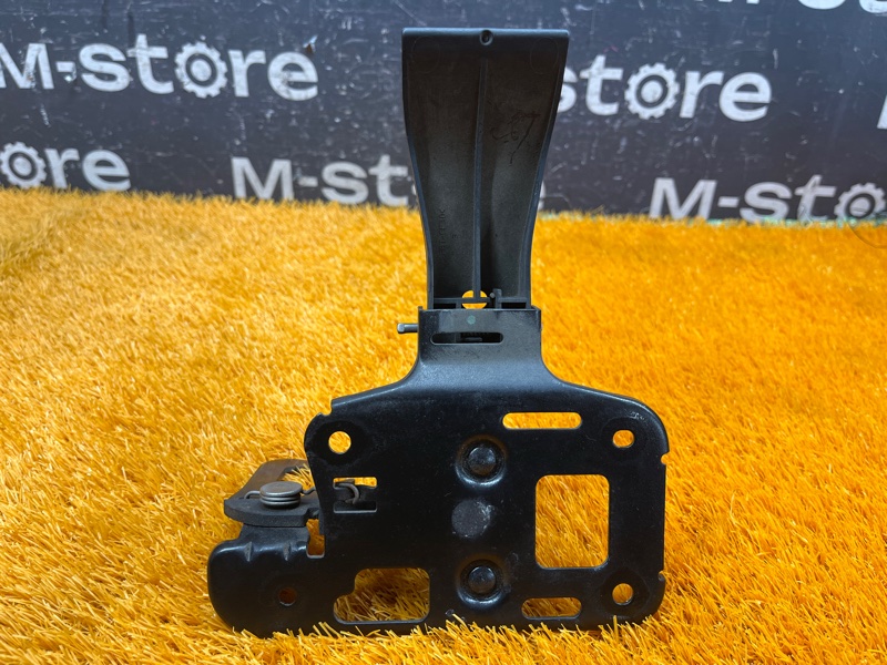 замок капота, 1500 рублей, Красноярск