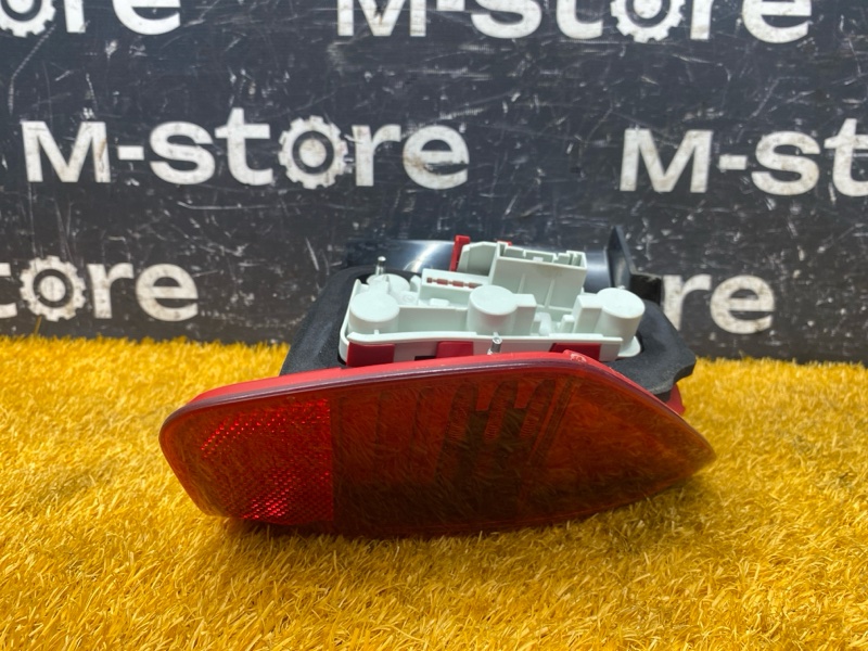 Фонарь задний, 1000 рублей, Красноярск