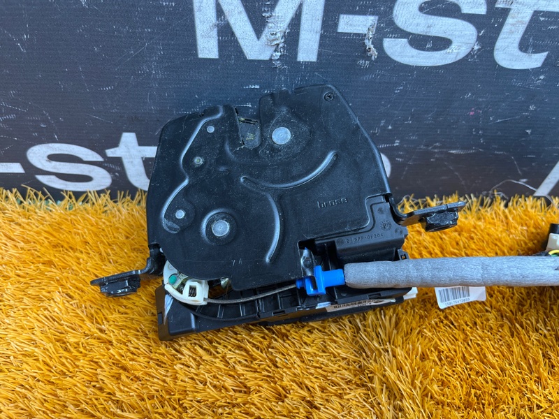 замок багажника, 12000 рублей, Красноярск