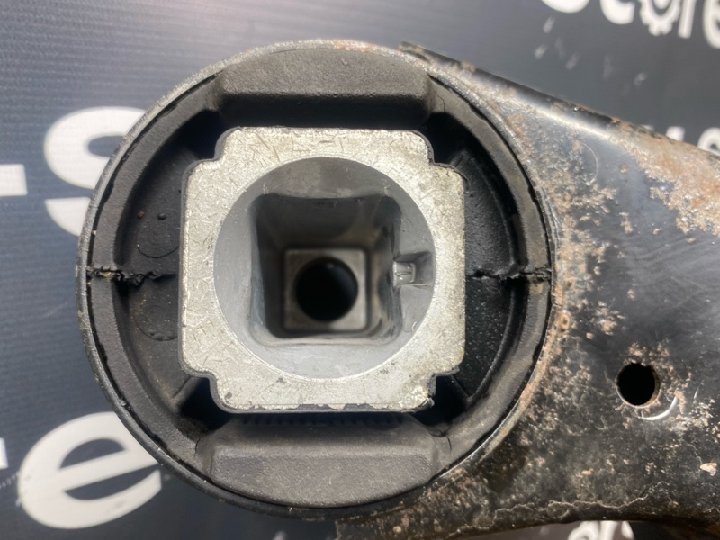 Балка поперечная (подрамник), 5000 рублей, Красноярск