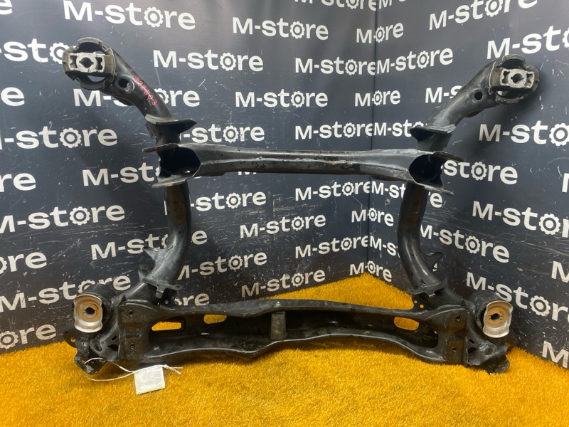 Балка поперечная (подрамник), 28000 рублей, Красноярск