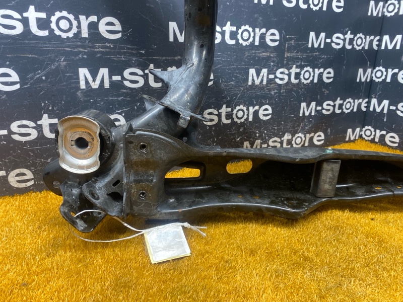 Балка поперечная (подрамник), 28000 рублей, Красноярск