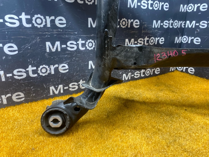 Балка поперечная (подрамник), 28000 рублей, Красноярск