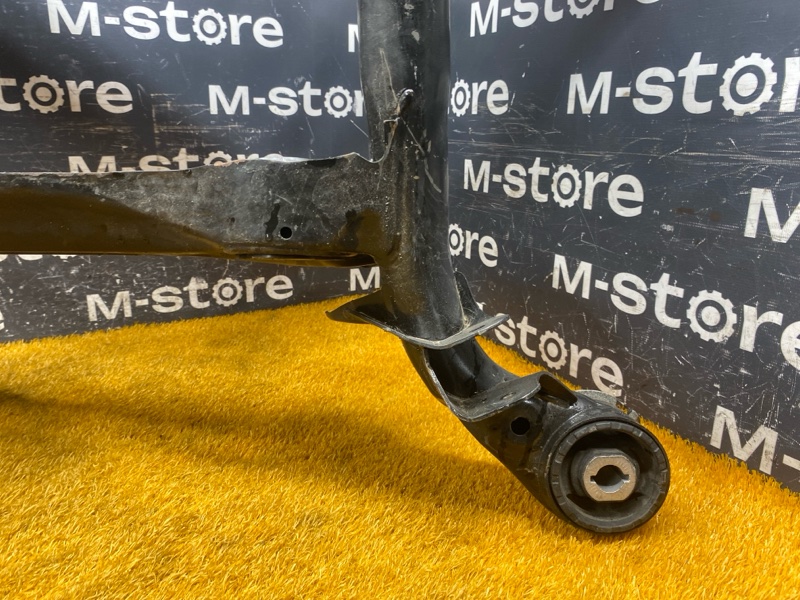 Балка поперечная (подрамник), 28000 рублей, Красноярск