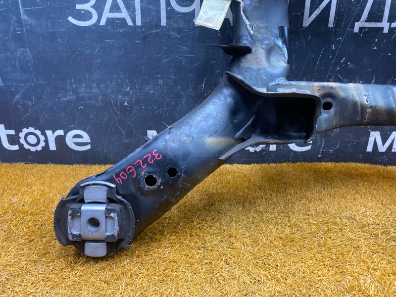 Балка поперечная (подрамник), 4500 рублей, Красноярск