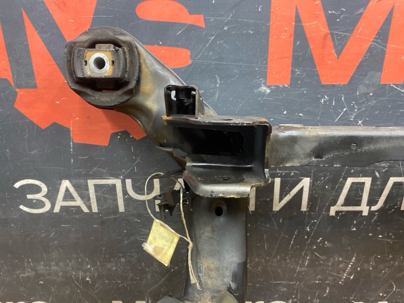 Балка поперечная (подрамник), 4500 рублей, Красноярск