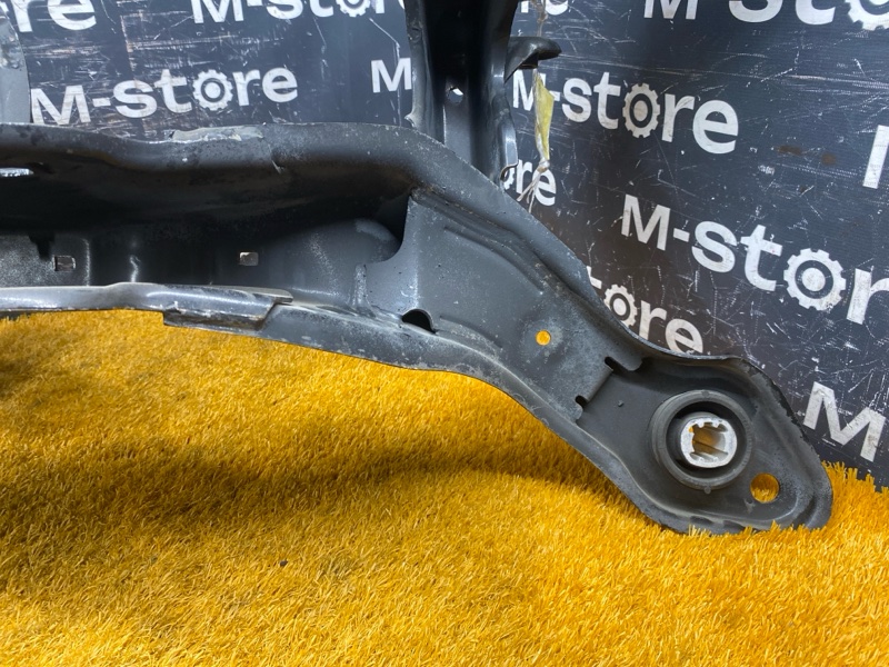 Балка поперечная (подрамник), 1500 рублей, Красноярск