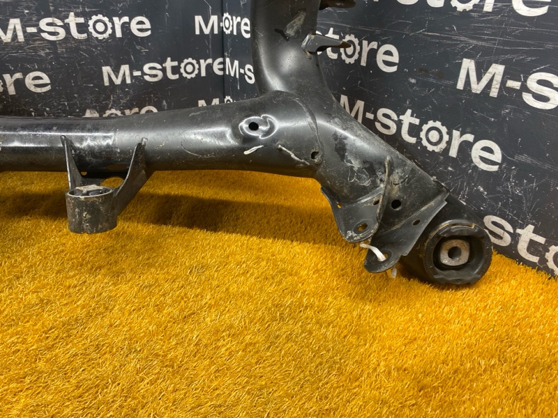 Балка поперечная (подрамник), 4000 рублей, Красноярск