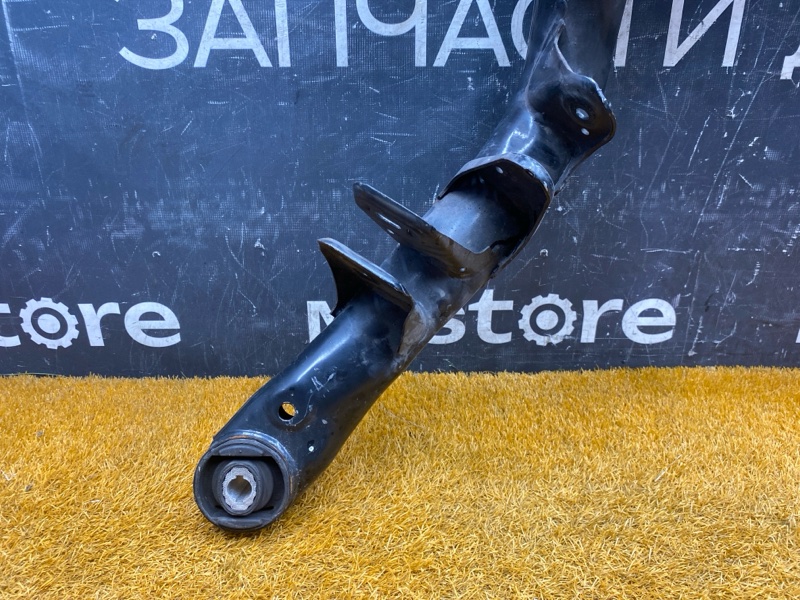 Балка поперечная (подрамник), 1500 рублей, Красноярск