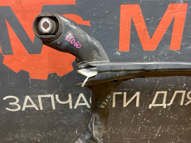 Балка поперечная (подрамник), 1500 рублей, Красноярск