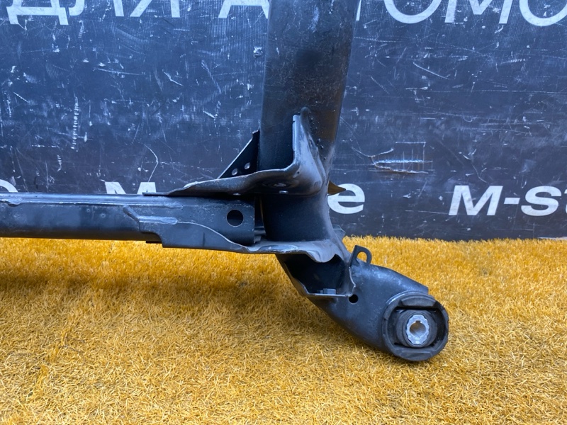 Балка поперечная (подрамник), 1500 рублей, Красноярск