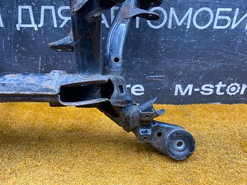 Балка поперечная (подрамник), 2500 рублей, Красноярск