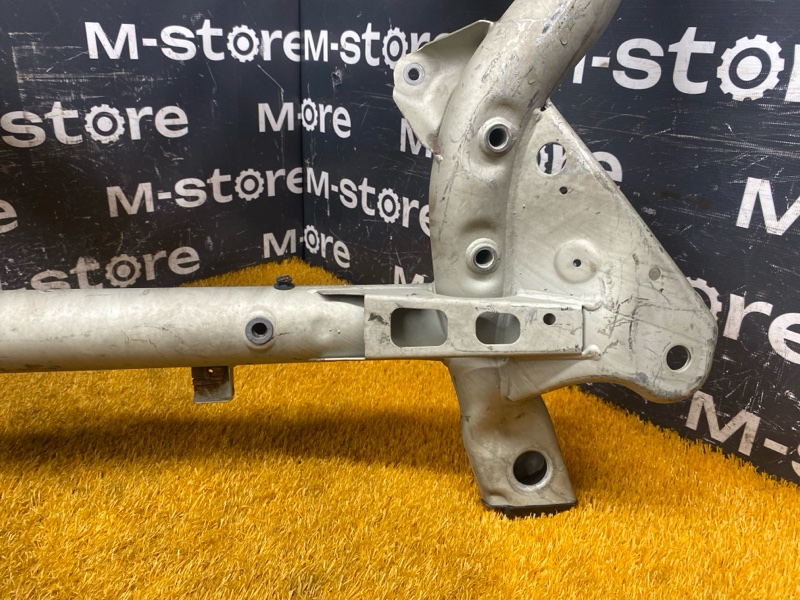 Балка поперечная (подрамник), 5500 рублей, Красноярск