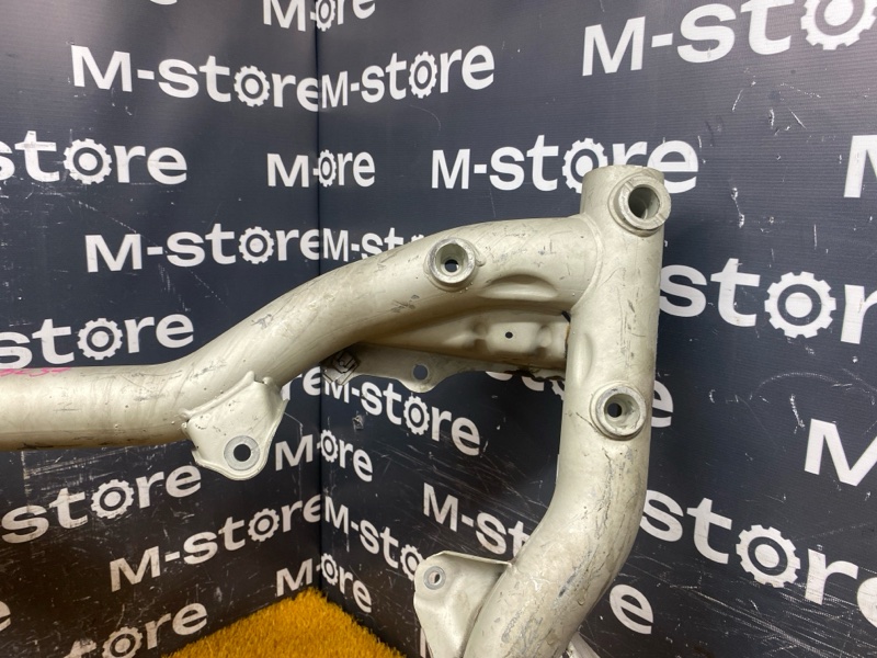 Балка поперечная (подрамник), 5500 рублей, Красноярск