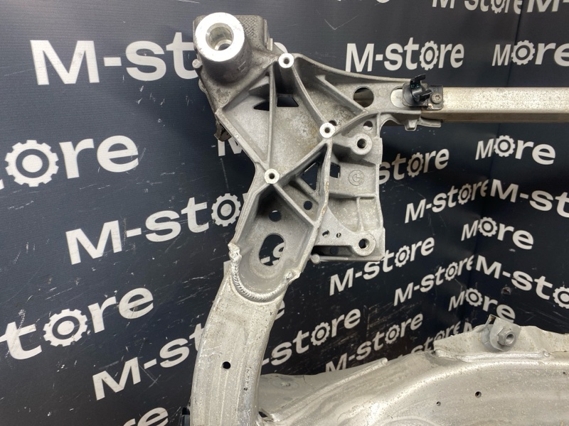 Балка поперечная (подрамник), 4000 рублей, Красноярск