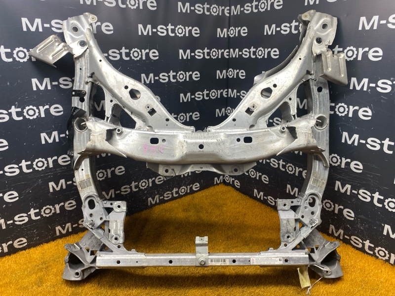 Балка поперечная (подрамник), 4000 рублей, Красноярск