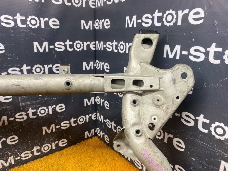 Балка поперечная (подрамник), 6700 рублей, Красноярск