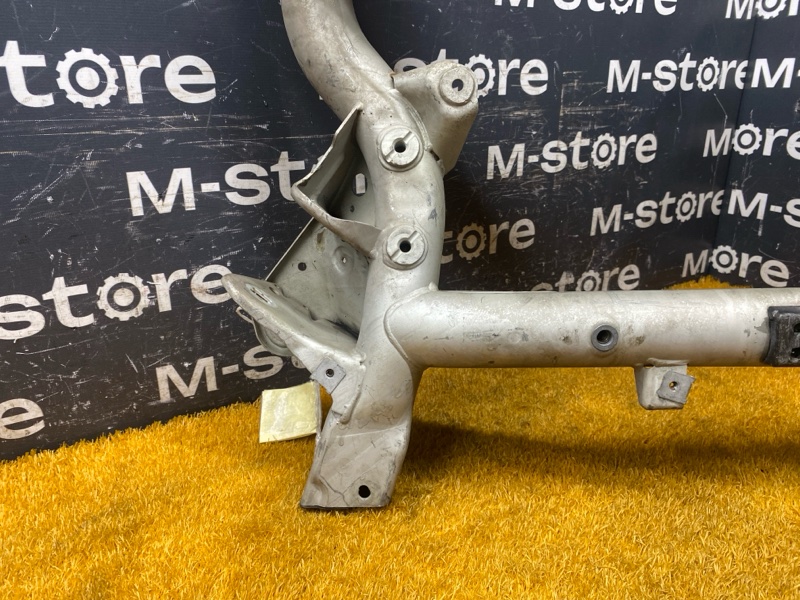 Балка поперечная (подрамник), 6700 рублей, Красноярск