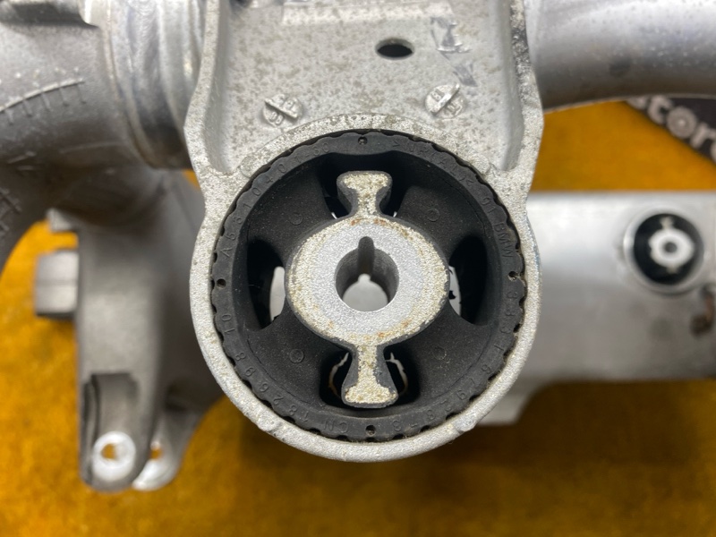 Балка поперечная (подрамник), 2000 рублей, Красноярск