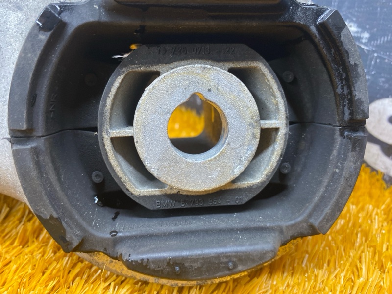 Балка поперечная (подрамник), 2000 рублей, Красноярск