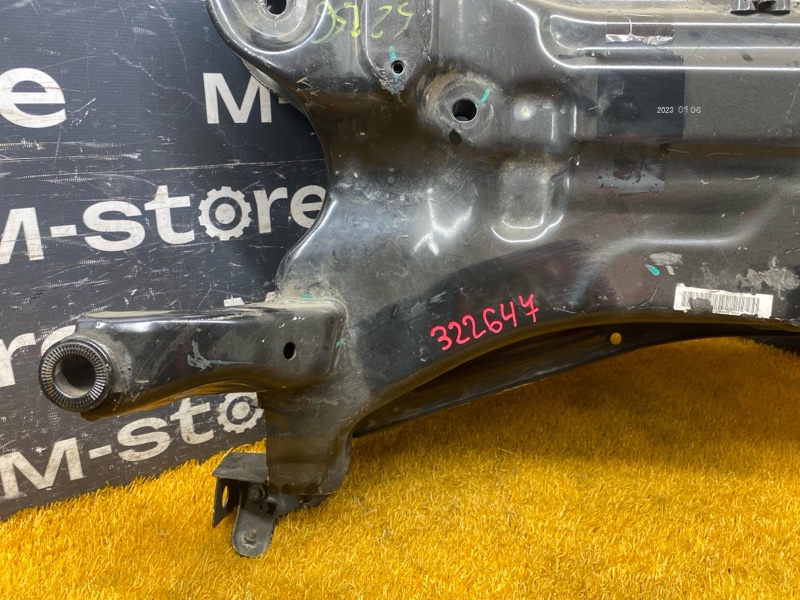 Балка поперечная (подрамник), 16000 рублей, Красноярск