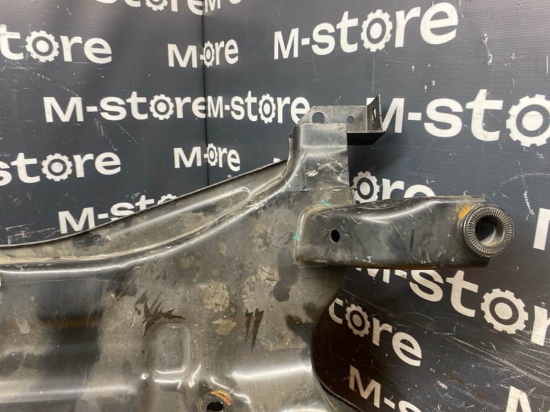 Балка поперечная (подрамник), 16000 рублей, Красноярск