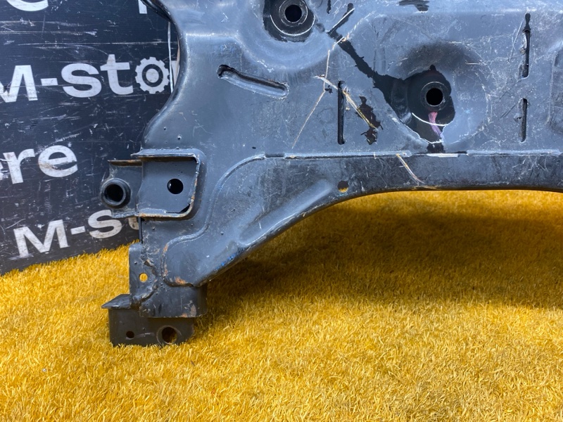 Балка поперечная (подрамник), 16000 рублей, Красноярск