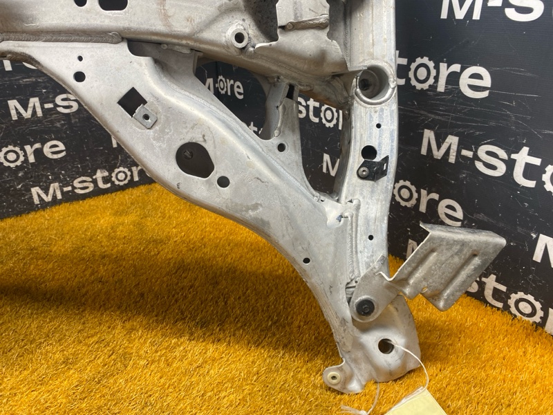 Балка поперечная (подрамник), 5000 рублей, Красноярск