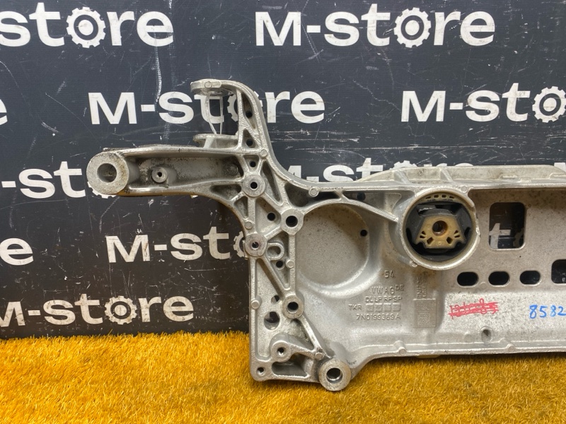 Балка поперечная (подрамник), 3500 рублей, Красноярск