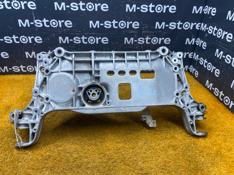 Балка поперечная (подрамник), 3500 рублей, Красноярск