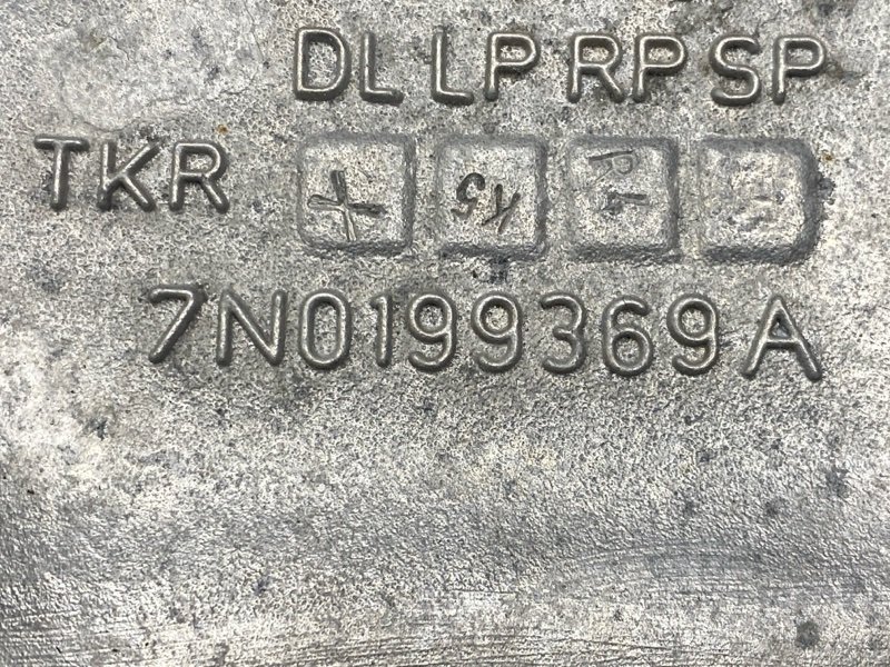 Балка поперечная (подрамник), 3500 рублей, Красноярск