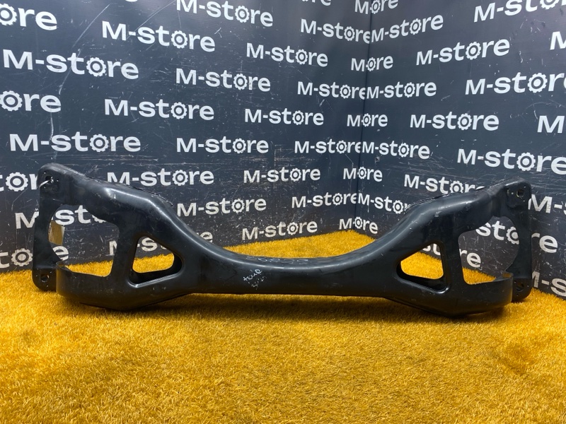 Балка поперечная (подрамник), 300 рублей, Красноярск