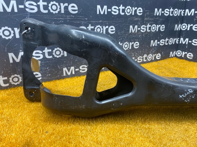 Балка поперечная (подрамник), 300 рублей, Красноярск