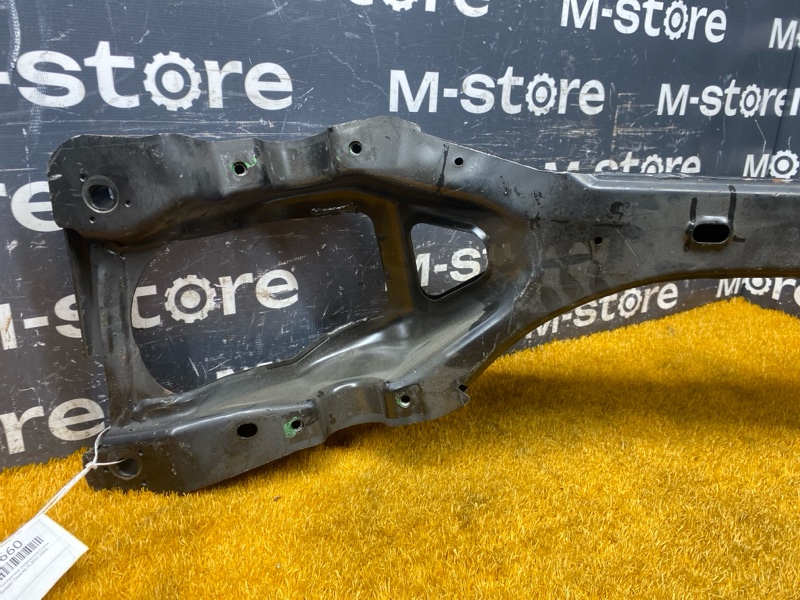 Балка поперечная (подрамник), 300 рублей, Красноярск