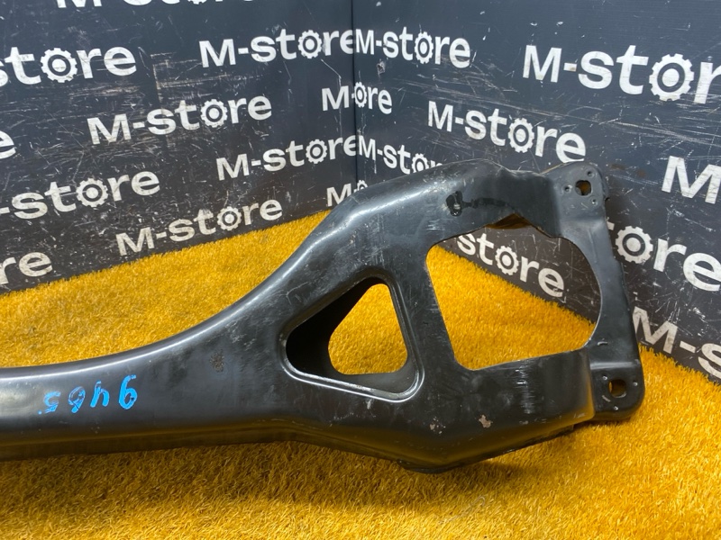 Балка поперечная (подрамник), 300 рублей, Красноярск