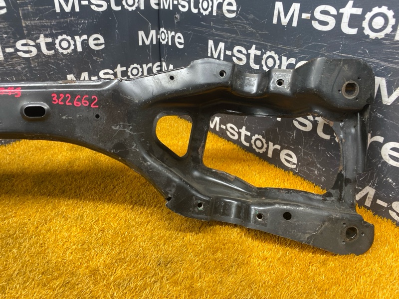 Балка поперечная (подрамник), 300 рублей, Красноярск