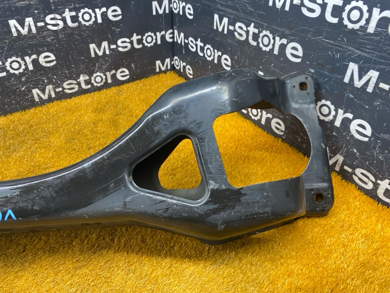 Балка поперечная (подрамник), 300 рублей, Красноярск