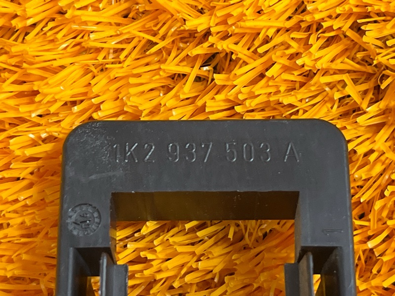 Кронштейн блока реле, 300 рублей, Красноярск