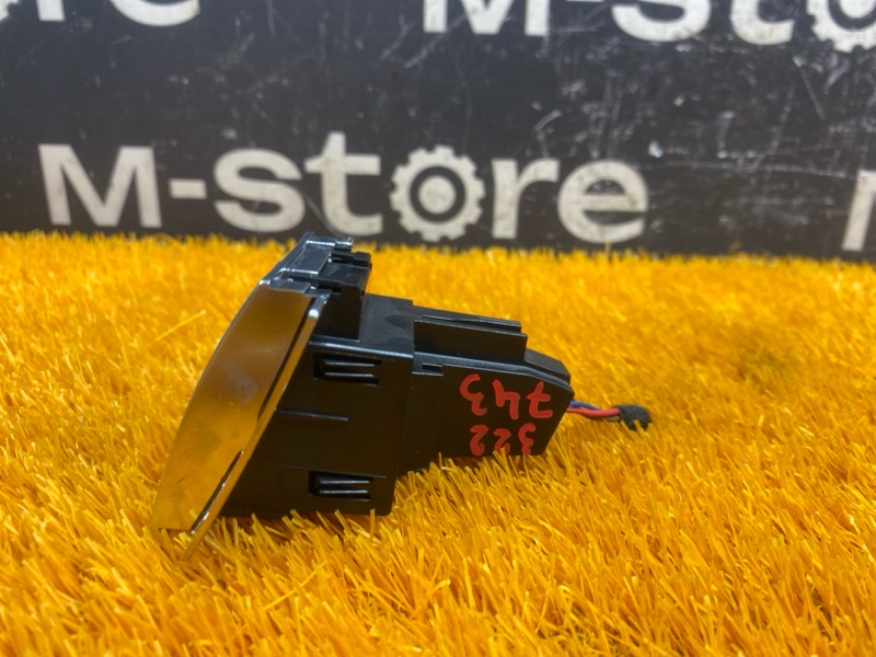 Часы, 2000 рублей, Красноярск