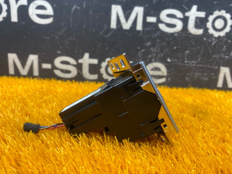 Часы, 2000 рублей, Красноярск