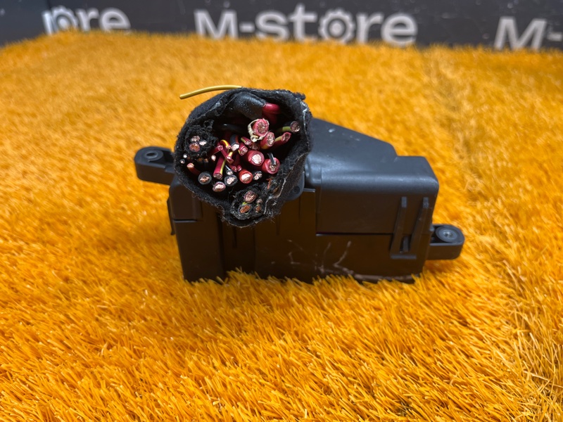 блок предохранителей, 300 рублей, Красноярск