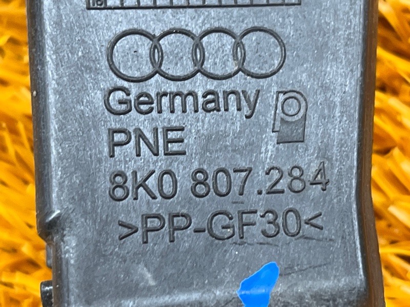 крепление бампера, 900 рублей, Красноярск