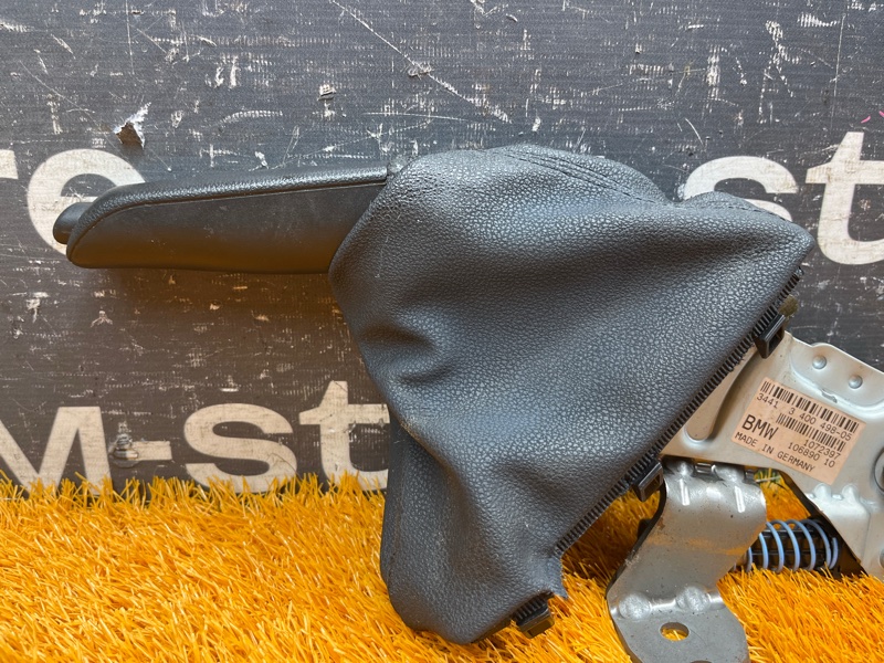 Ручка ручного тормоза, 1000 рублей, Красноярск