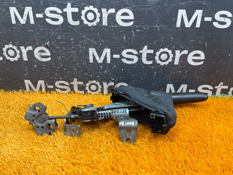 Ручка ручного тормоза, 1000 рублей, Красноярск