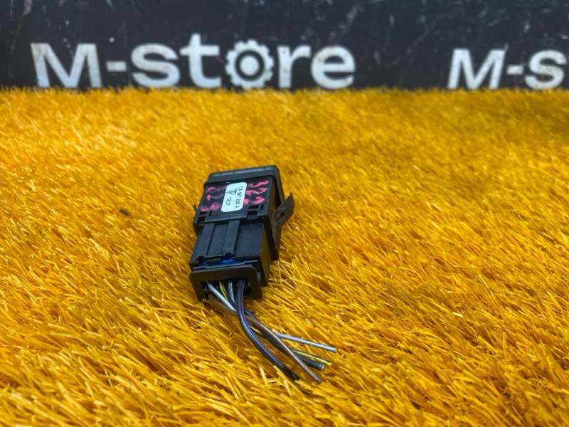 кнопки прочие, 300 рублей, Красноярск