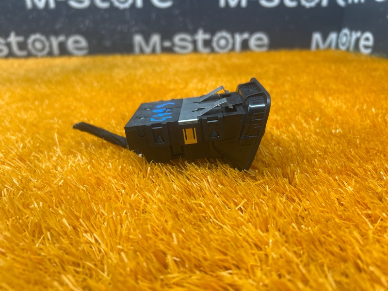 Кнопка стояночного тормоза, 200 рублей, Красноярск