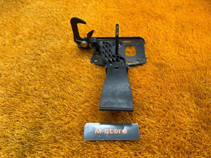 замок капота, 500 рублей, Красноярск