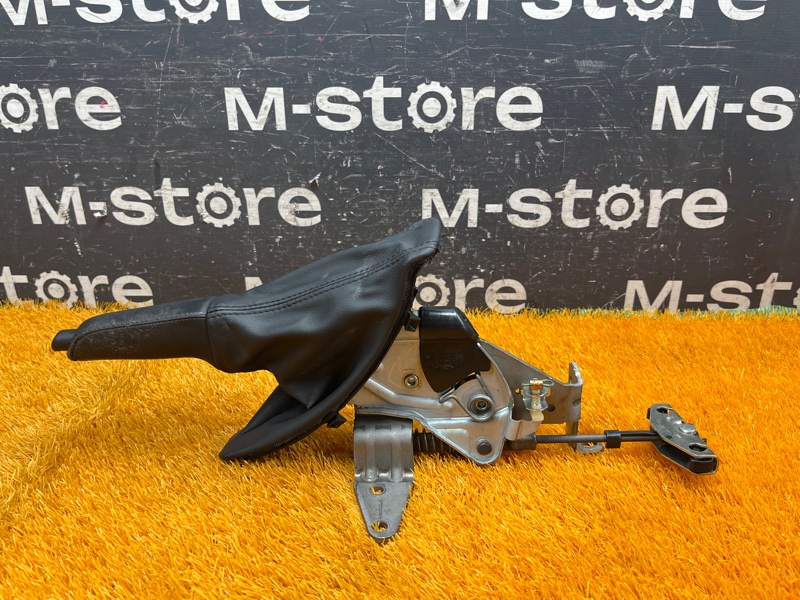 Ручка ручного тормоза, 500 рублей, Красноярск