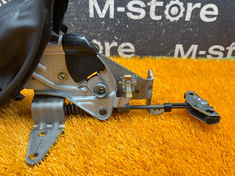 Ручка ручного тормоза, 500 рублей, Красноярск